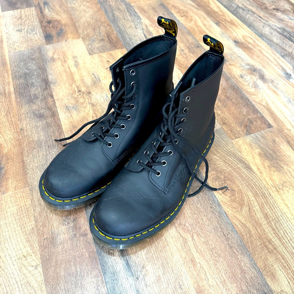 Dr. Martens 1460 Boots Men’s 11 Black 8 Eye Leather